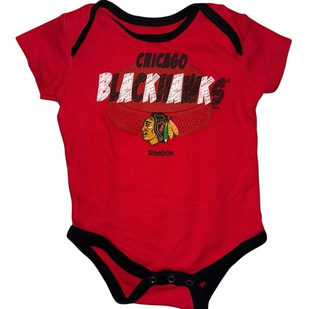 Chicago Blackhawks Infant baby 6-9 months onesie hockey sports apparel Reebok